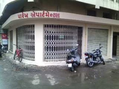 Showroom 3500 Sq. Yards for Rent in Yagnik Road, Rajkot