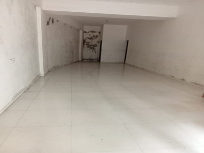 Showroom 7000 Sq.ft. for Rent in