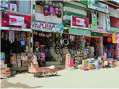 Commercial Shop 500 Sq.ft. for Rent in Tilekar Nagar,
