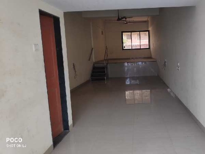 Commercial Shop 601 Sq.ft. for Rent in