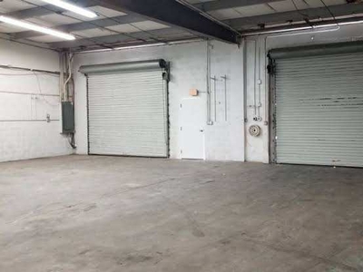 Warehouse 6500 Sq.ft. for Rent in