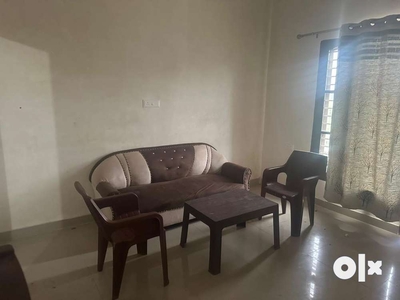1 bhk flat fully furnished and independent