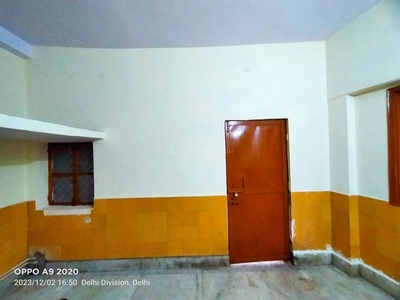 1 BHK Independent Floor for rent in Adarsh Nagar, New Delhi - 450 Sqft