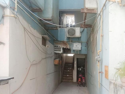 1 BHK Independent House for rent in Paschim Vihar, New Delhi - 500 Sqft