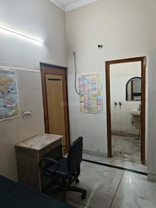 1 RK Independent Floor for rent in Hari Nagar, New Delhi - 400 Sqft