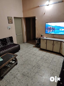 1 room is vacant in 2 BHK flat...need male room partner