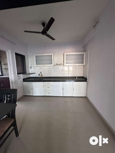 2 bhk flat available for rent at prime location