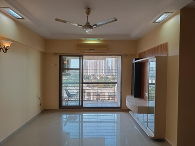2 BHK Flat for rent in Kandivali East, Mumbai - 1005 Sqft