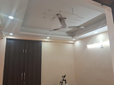 2 BHK Flat for rent in Noida Extension, Greater Noida - 895 Sqft