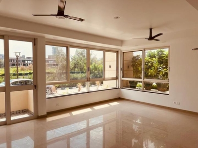 2 BHK Flat for rent in Sector 128, Noida - 2050 Sqft
