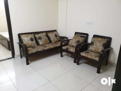 2 bhk fully furnished with lift and power backup,gated society