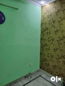 2bed Room Set available in Uttam Nagar