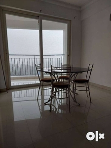 2BHK SEMI-FURNISHED APARTMENT FOR RENT
