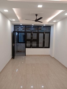3 BHK Flat for rent in Sector 13 Rohini, New Delhi - 1350 Sqft