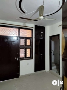 3 bhk flat with lift car parking near nawada metro station in 16000 rs