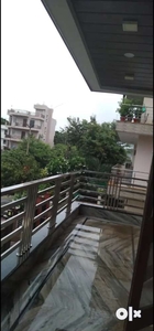 3 bhk fully furnished floor for rent