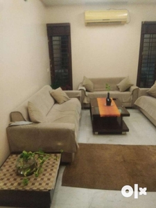 3BHK LUXURIOUS FURNISHED HOUSE