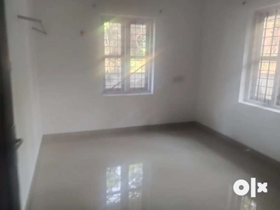 Kalamasseri Medical college Appartment rent Ground floor for family