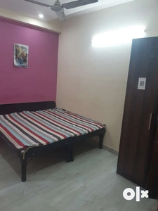 NEAR JAGATPURA FLYOVER, 3 BHK WITH FURNITURE FOR BACHLERS AND FAMILIES