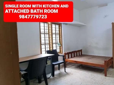 SINGLE ROOMS FOR MONTHLY RENT NEAR PALA