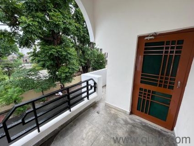 2 BHK rent Apartment in Indira Nagar Colony, Lucknow