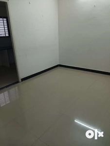 2bhk flat rent out in paras height