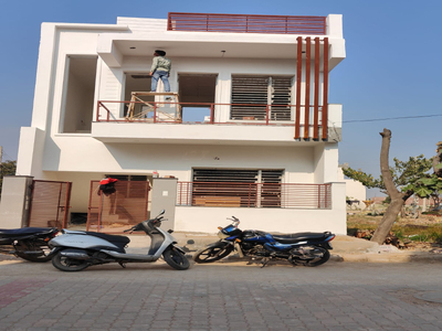3 BHK House 11400 Sq.ft. for Sale in