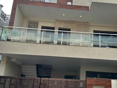 4 Bedroom 2850 Sq.Ft. Independent House in Gomti Nagar Lucknow