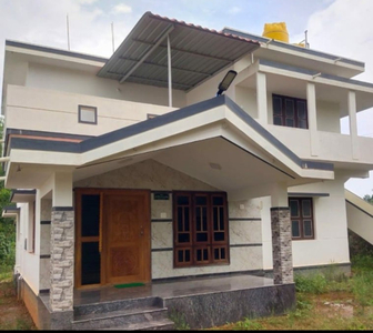 4 BHK House 3000 Sq.ft. for Sale in Brahmavar, Udupi