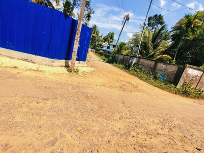 Residential Plot 13 Cent for Sale in Vaikom, Kottayam