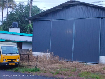 Warehouse 3200 Sq.ft. for Sale in Ollur, Thrissur