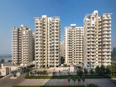 838 sq ft 3 BHK 2T Apartment for sale at Rs 33.50 lacs in Pyramid Infinity in Sector 70, Gurgaon