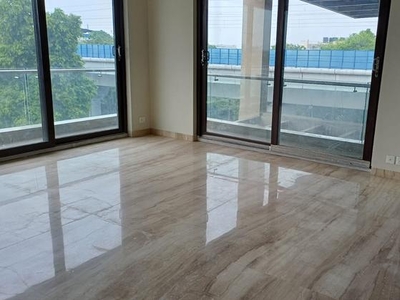 4 Bedroom 500 Sq.Yd. Builder Floor in Kailash Colony Delhi