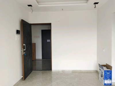 700 sq ft 2 BHK 2T Apartment for rent in Project at Malad West, Mumbai by Agent Urbanwalls Realty