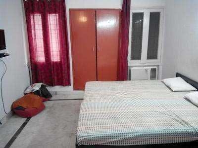 1 BHK Apartment 350 Sq.ft. for Rent in