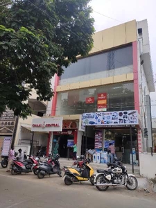 Commercial Shop 1500 Sq.ft. for Rent in Mogappair East,