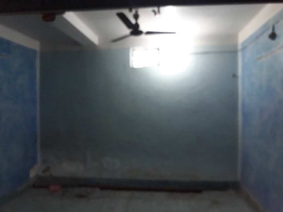 Commercial Shop 196 Sq.ft. for Rent in Teghoria, Kolkata