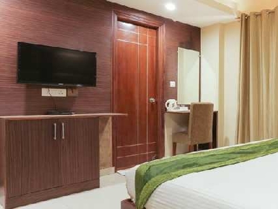 Guest House 200 Sq. Yards for Rent in Patel Nagar East,