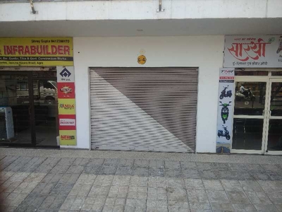 Commercial Shop 372 Sq.ft. for Rent in Talganj, Agra