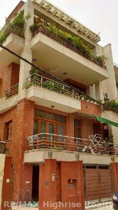 4 BHK House 2600 Sq.ft. for Rent in Block B