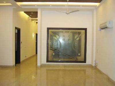 4 BHK House 300 Sq. Yards for Rent in