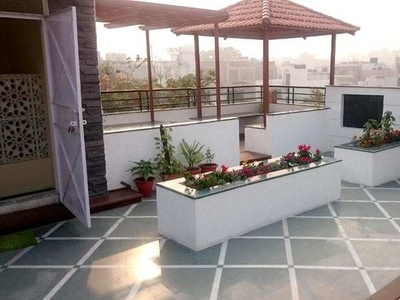 4 BHK Apartment 400 Sq. Yards for Rent in