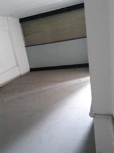 Commercial Shop 700 Sq.ft. for Rent in Churchgate, Mumbai