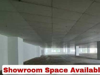 Showroom 8950 Sq.ft. for Rent in