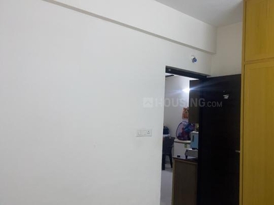 2 BHK Flat for rent in Karapakkam, Chennai - 570 Sqft