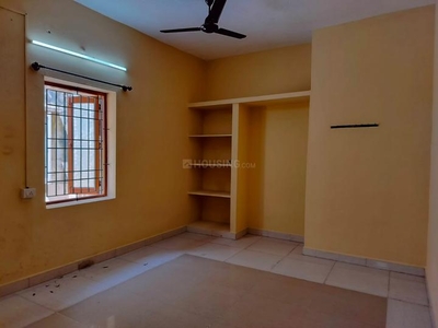 2 BHK Flat for rent in Old Pallavaram, Chennai - 950 Sqft