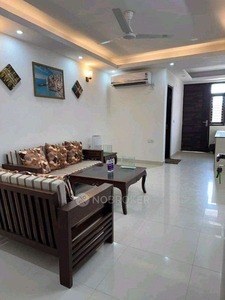 1 BHK Flat In Lodha Woods for Rent In Kandivali East