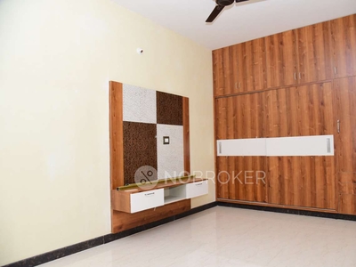 1 RK House for Rent In Shylappa Building