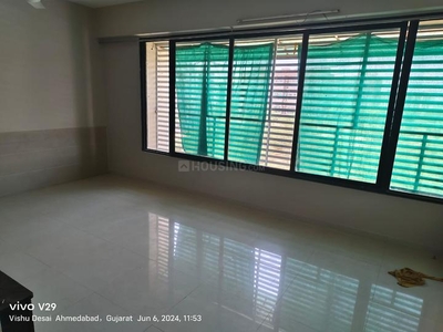 2 BHK Flat for rent in Chandkheda, Ahmedabad - 1134 Sqft