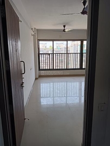 2 BHK Flat for rent in Vaishno Devi Circle, Ahmedabad - 1250 Sqft